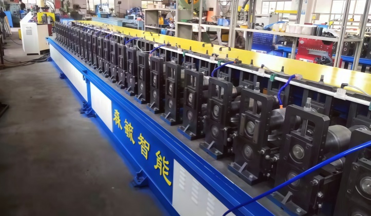 Warehouse Shelf Roll Forming Machine