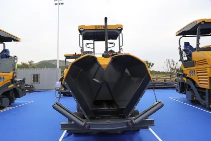 XCMG Road Paver RP453L 4.5m Asphalt Paver