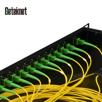 OEM Fibra Optical Equipment: 1X32 Rack Mounted SC APC PLC Splitter