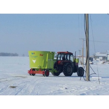 Dairy feeding wagon mixer