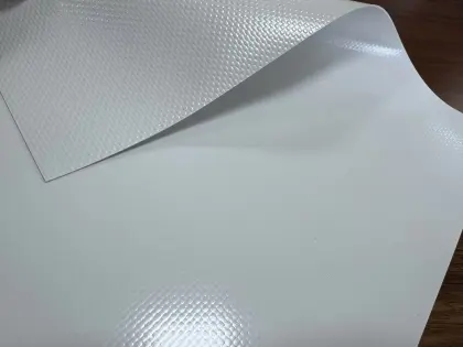 1050gsm Membrane structure material surface lacquered