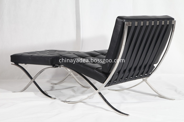 Leather Lounge Chair