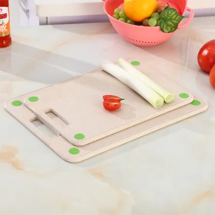 Natural Straw Cutting Board for Food Preparation
