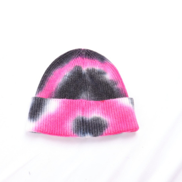 Customized Logo High-Quality Acrylic Knitted Beanies for Women