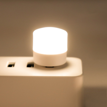 5V 1A Mini LED Night Light - USB Rechargeable LED Bedroom Light