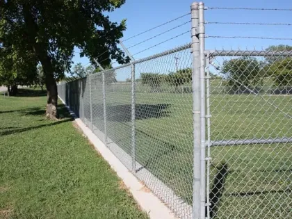 Rete a Maglia Sciolta Chain link Fence Gate