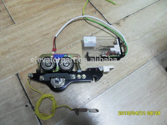 elevator door hook lock DK-RSL (right) for Hitachi elevator