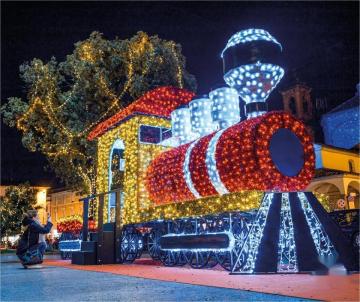 1.8m LED Train Motif Lights for Custom Christmas Decoration