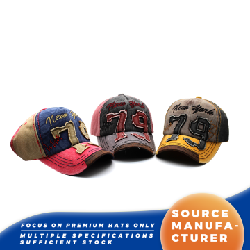 Topi Baseball yang Dicuci Menampilkan New York 79 Patch