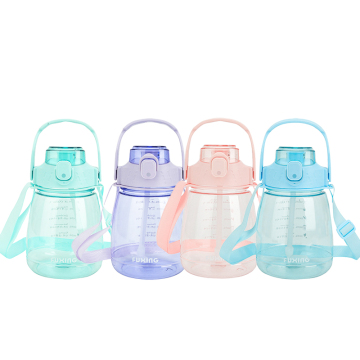 Bottiglia per bambini carina e conveniente da 600 ml
