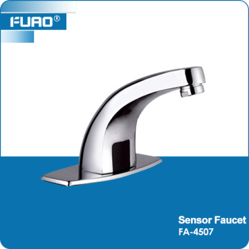 Rubinetto per lavandino del bacino del sensore automatico FUAO