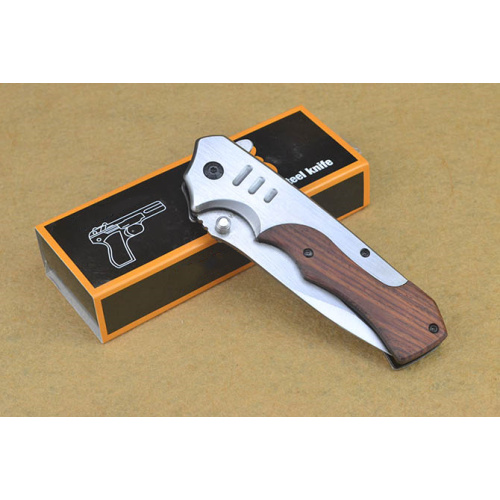 Browning FA17 Simple Swiss Army Pocket Knife più affilato