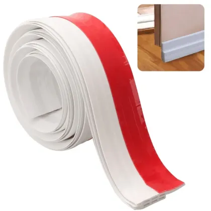 Sealing strip at the bottom of the door