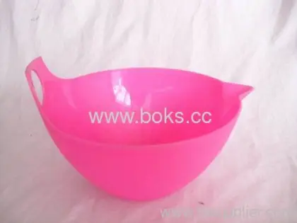 Pink Plastic Salad Bowls 