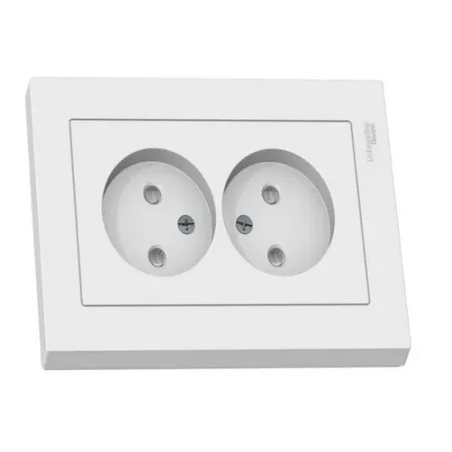 Белая 2-местная немецкая евророзетка