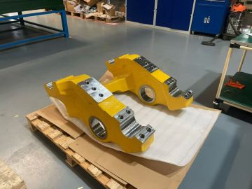 KMSU Dozer D475A-5 Track Bogie 198-30-68141