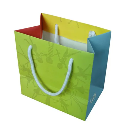 Custom Wholesale Paper Gift Packaging Bags