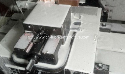 grinding fluid and cutting fluid grinding fluid and cutting fluid