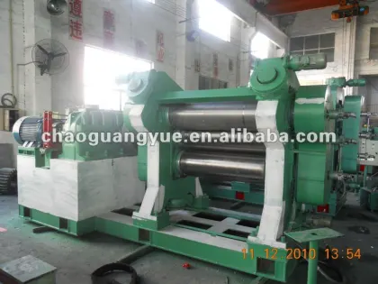 three roll rubber calender