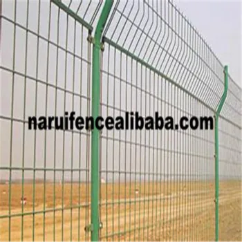 Simple structure, less material Bilateral Wire Fence