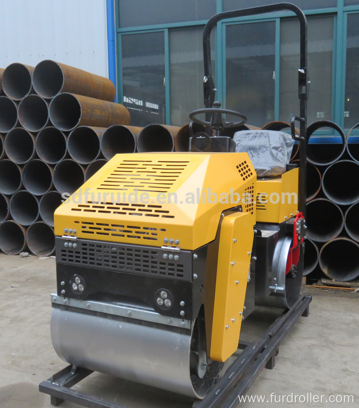 Small Hydraulic Vibro Compactor Machine (FYL-880)