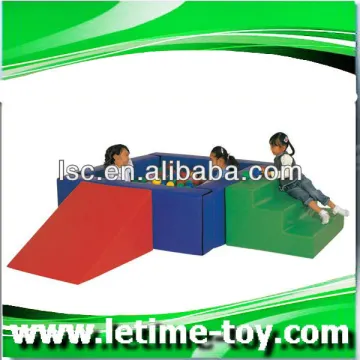 soft play ball pool