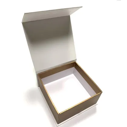 Luxury Brand Clothing Boxes With Ribbon