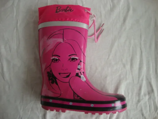 Boots of girl 2013