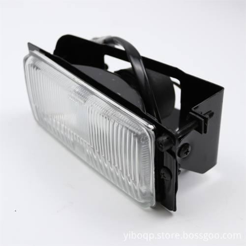 Isuzu NKR/NPR Fog Light - Truck Driving Lamp Spare Parts