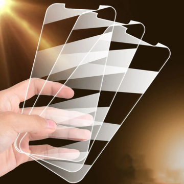 Wholesale Clear Tempered Glass Screen Protectors for iPhone 16/15/14/13/11/12 Pro XS Max XR 7 8 Plus