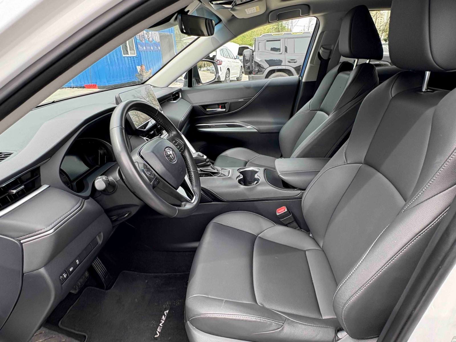2.0L CVT 2WD Luxury Edition