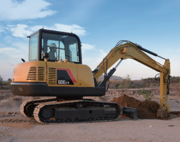 Small Excavator Hydraulic Excavator FR60E2-H