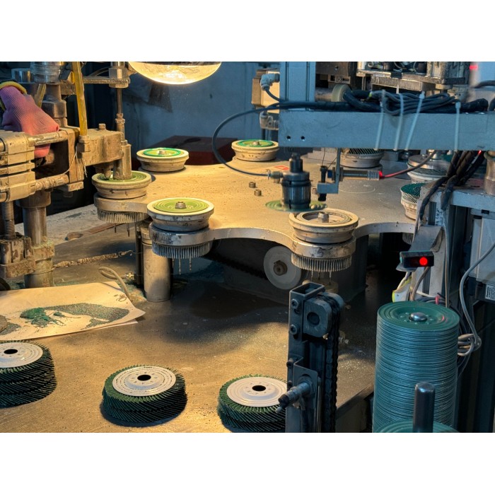 Диск с абразивным шлифованием циркония для металла для металла