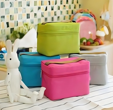 Heavy-Duty Insulated Cooler Bag