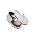 Bambini in pelle nuove sneaker casual tornano a scuola