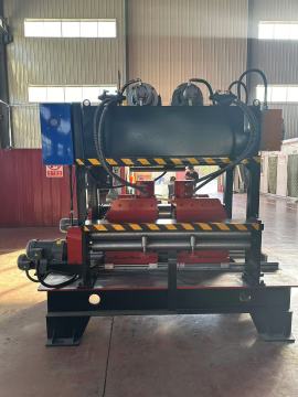 A flat bridge punching machine