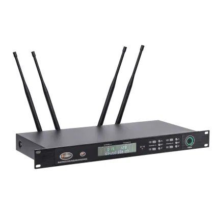 R-0334 UHF 2 Channel Metal Wireless Microphone with 4 Antennas