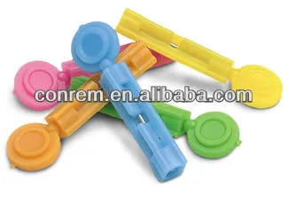 disposable use blood lancet 21g sample offered