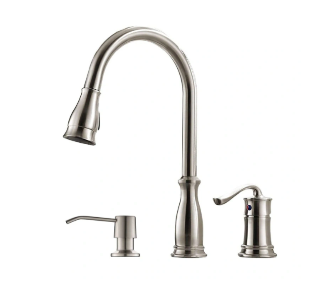 What aspects should be focused on when choosing a faucet?