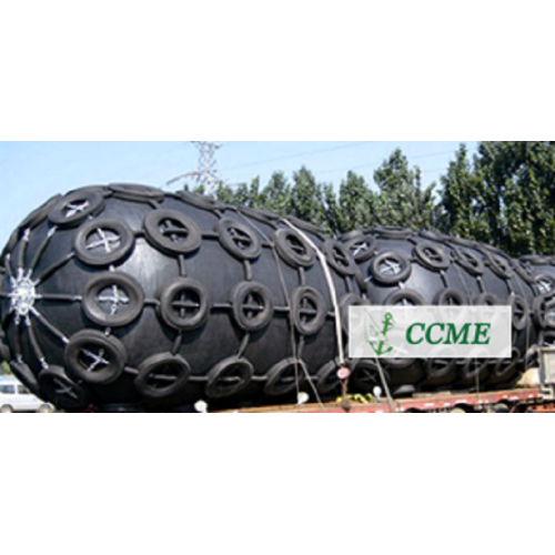 Marine floating dock pneumatic rubber fenders