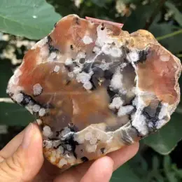 Natural cherry blossom agate exquisite original ore slice ornament