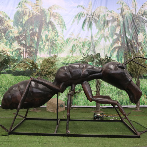 Giant Interactive Animatronic Ant