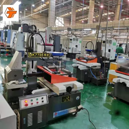 DK 7725 Fast-Moving EDM Wire Cutting Machine