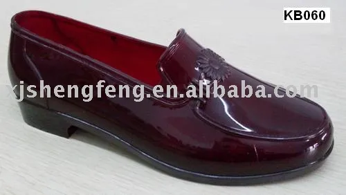 rain shoes for spring and autumn season