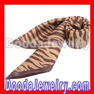 Printed Floral Fred Perry Silk Scarf Small Square Silk Scarves Wholesale 