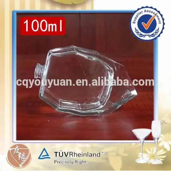 custom brand diamond shaped beautiful 10cl flint white glass bottles to perfume