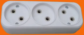 Euro 3-i-1 plastkraftsuttag 16A