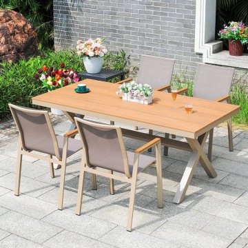 Outdoor 1 table and 6 chairs
