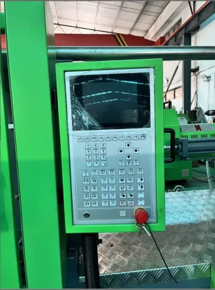 300 Ton Injection Molding Machine