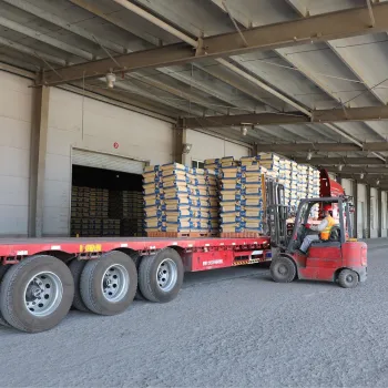 Plastic Raw Materials PVC Resin K67 For Window